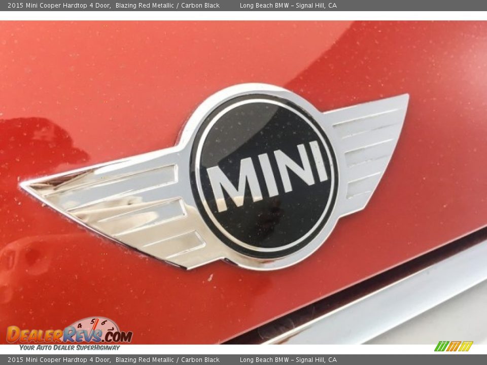 2015 Mini Cooper Hardtop 4 Door Blazing Red Metallic / Carbon Black Photo #29