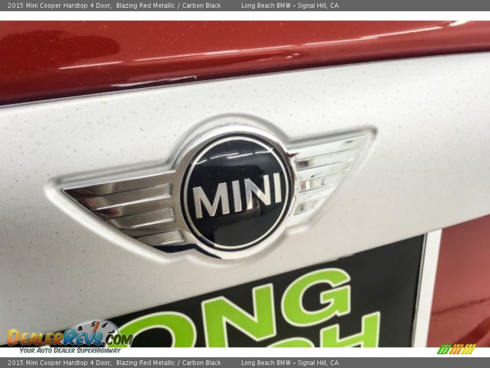 2015 Mini Cooper Hardtop 4 Door Blazing Red Metallic / Carbon Black Photo #31