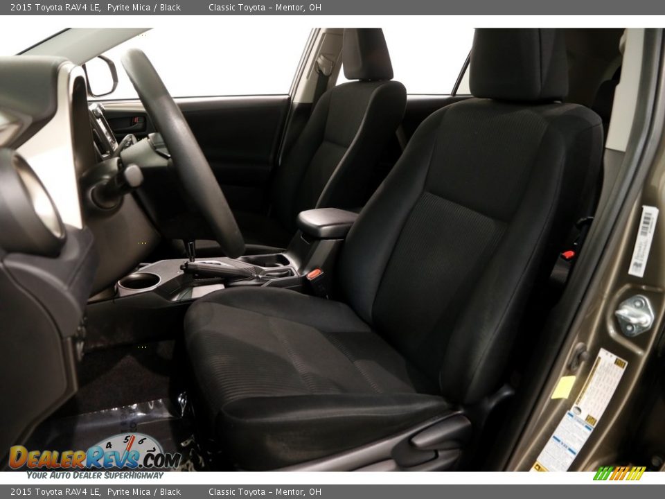 2015 Toyota RAV4 LE Pyrite Mica / Black Photo #5