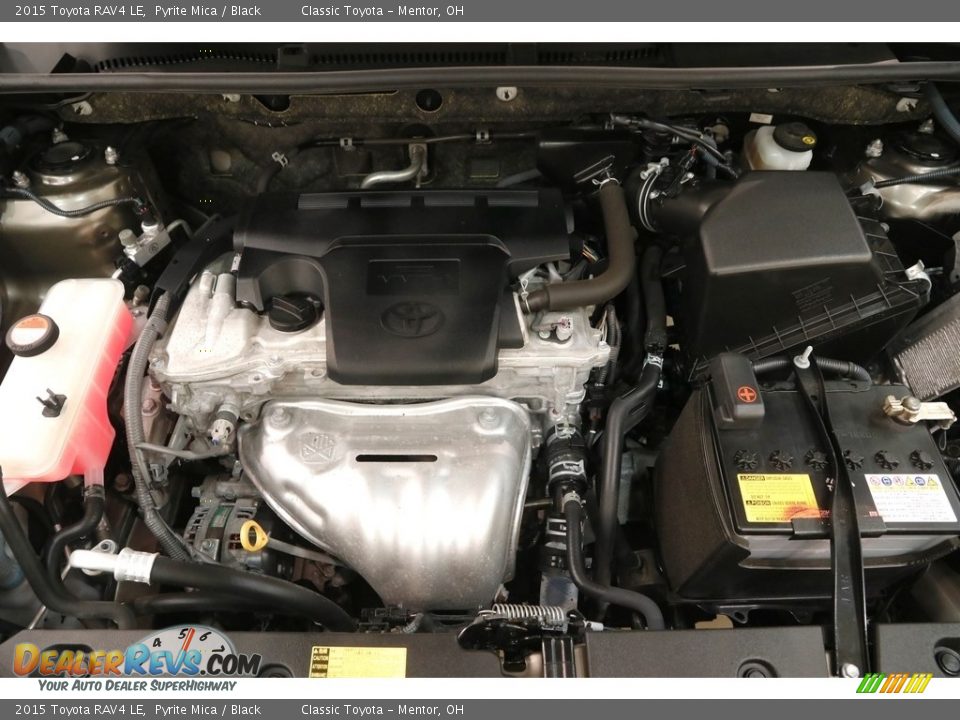 2015 Toyota RAV4 LE Pyrite Mica / Black Photo #18