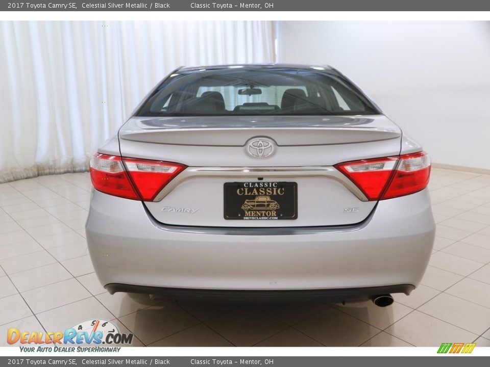 2017 Toyota Camry SE Celestial Silver Metallic / Black Photo #16