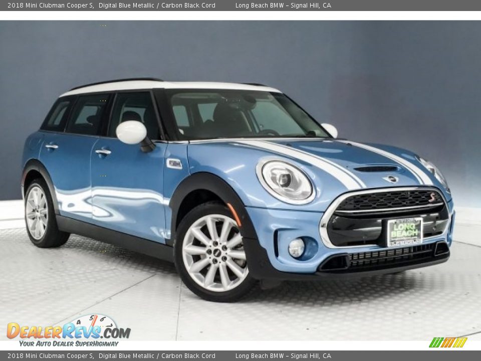 Front 3/4 View of 2018 Mini Clubman Cooper S Photo #11