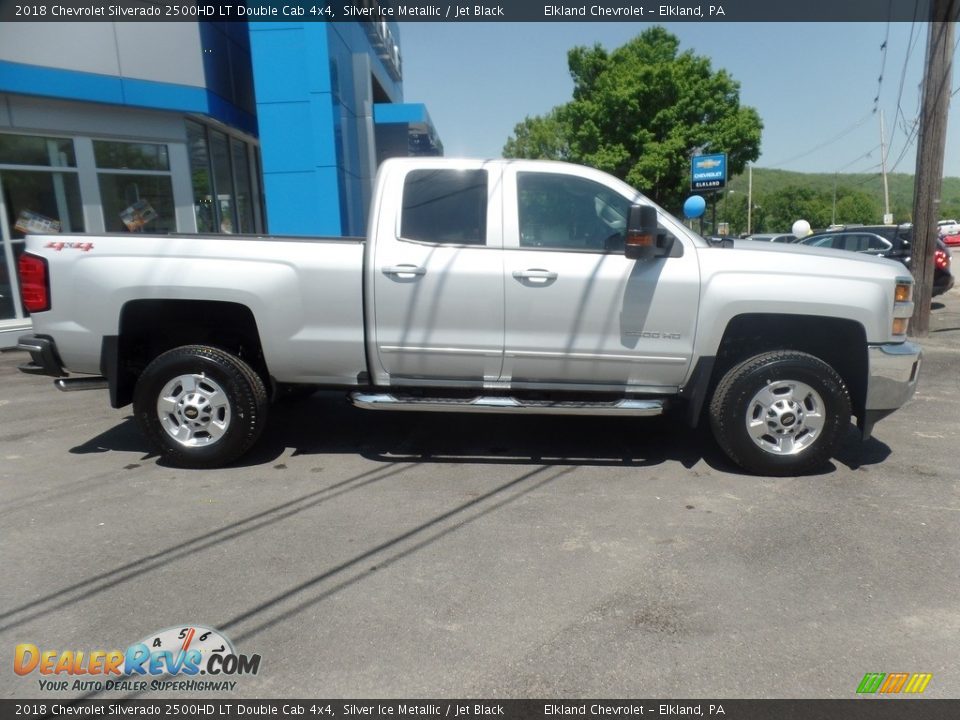 2018 Chevrolet Silverado 2500HD LT Double Cab 4x4 Silver Ice Metallic / Jet Black Photo #10