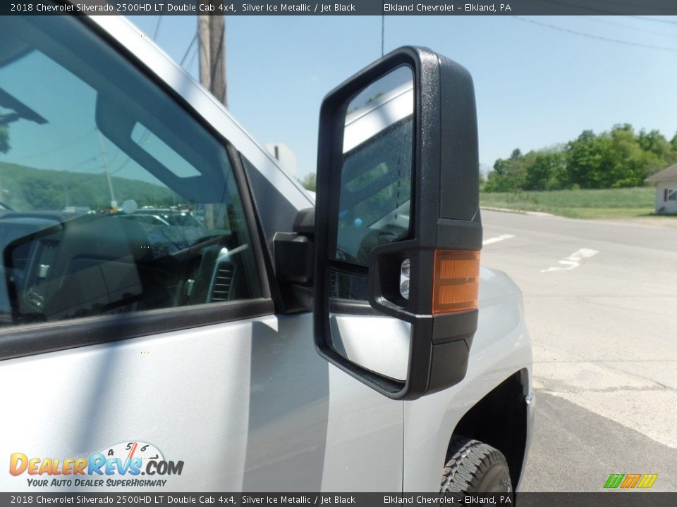 2018 Chevrolet Silverado 2500HD LT Double Cab 4x4 Silver Ice Metallic / Jet Black Photo #13