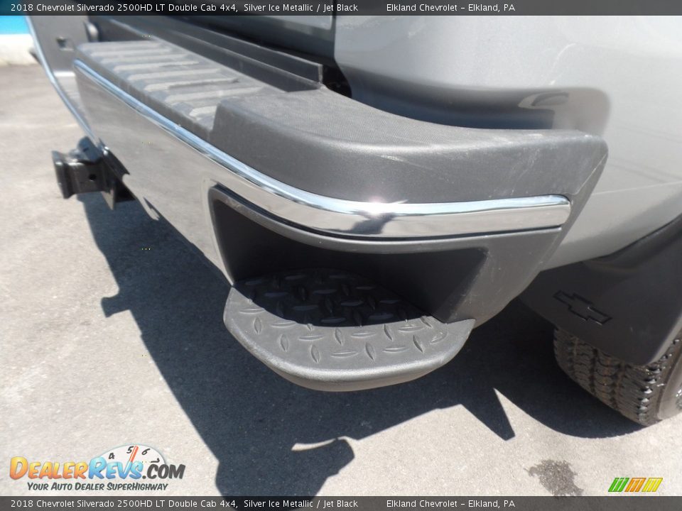 2018 Chevrolet Silverado 2500HD LT Double Cab 4x4 Silver Ice Metallic / Jet Black Photo #14