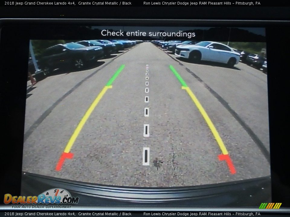 2018 Jeep Grand Cherokee Laredo 4x4 Granite Crystal Metallic / Black Photo #17