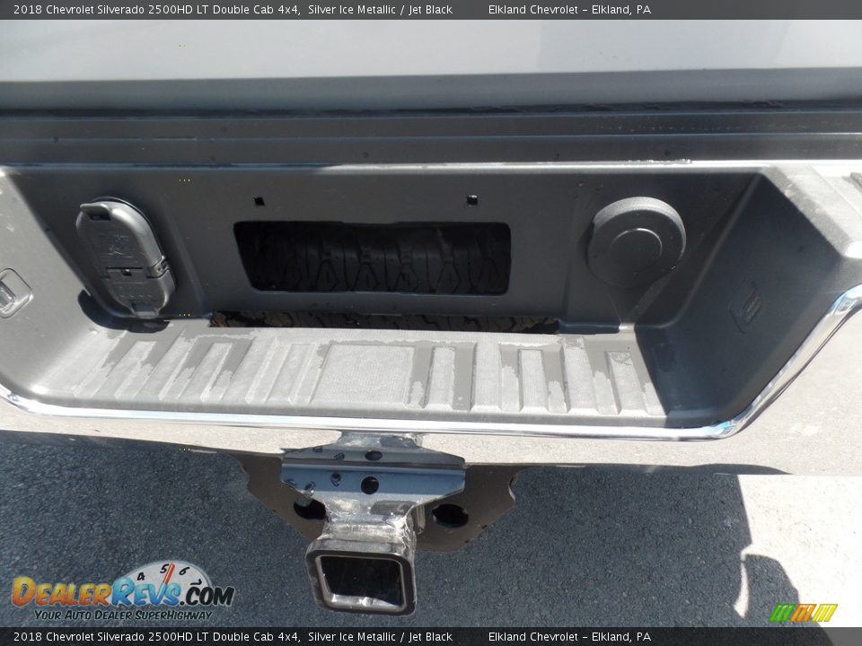 2018 Chevrolet Silverado 2500HD LT Double Cab 4x4 Silver Ice Metallic / Jet Black Photo #15