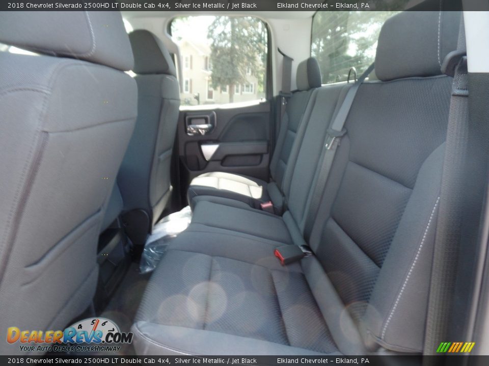 2018 Chevrolet Silverado 2500HD LT Double Cab 4x4 Silver Ice Metallic / Jet Black Photo #19