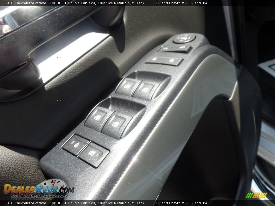 2018 Chevrolet Silverado 2500HD LT Double Cab 4x4 Silver Ice Metallic / Jet Black Photo #22