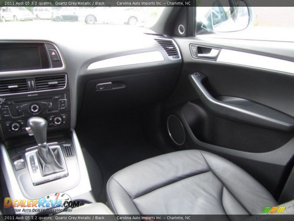 2011 Audi Q5 3.2 quattro Quartz Grey Metallic / Black Photo #14