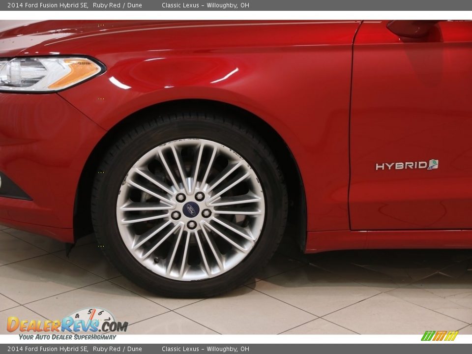 2014 Ford Fusion Hybrid SE Ruby Red / Dune Photo #21