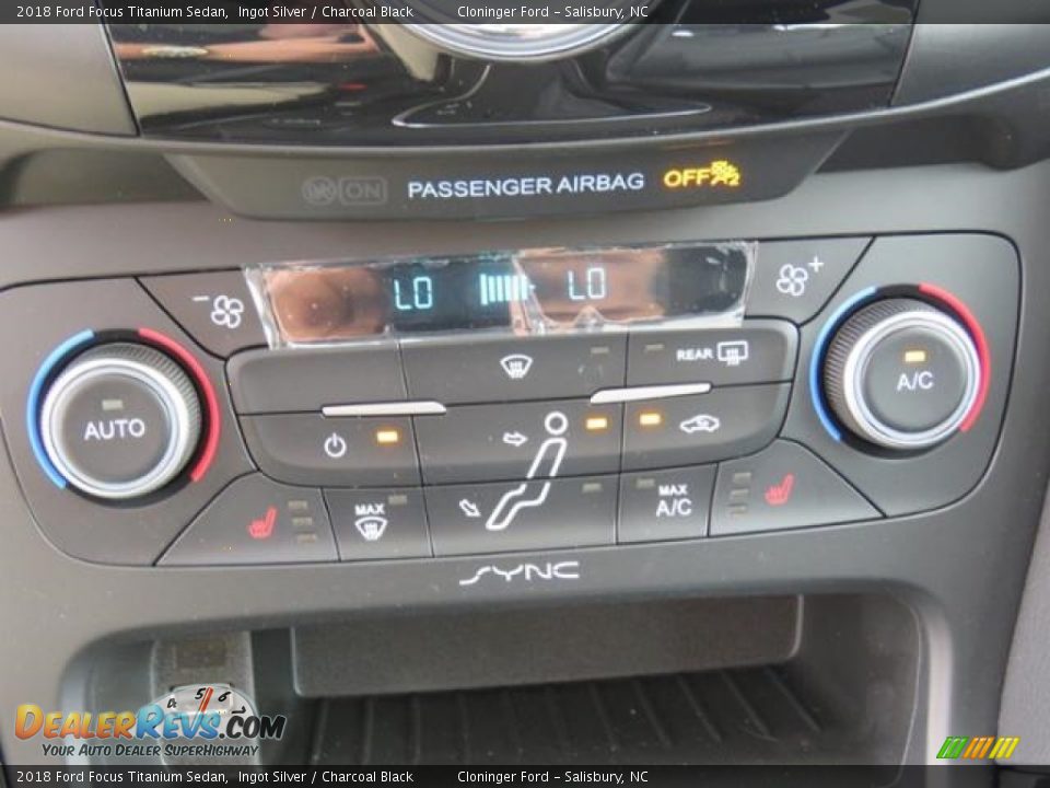 2018 Ford Focus Titanium Sedan Ingot Silver / Charcoal Black Photo #14