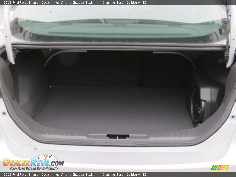 2018 Ford Focus Titanium Sedan Ingot Silver / Charcoal Black Photo #22