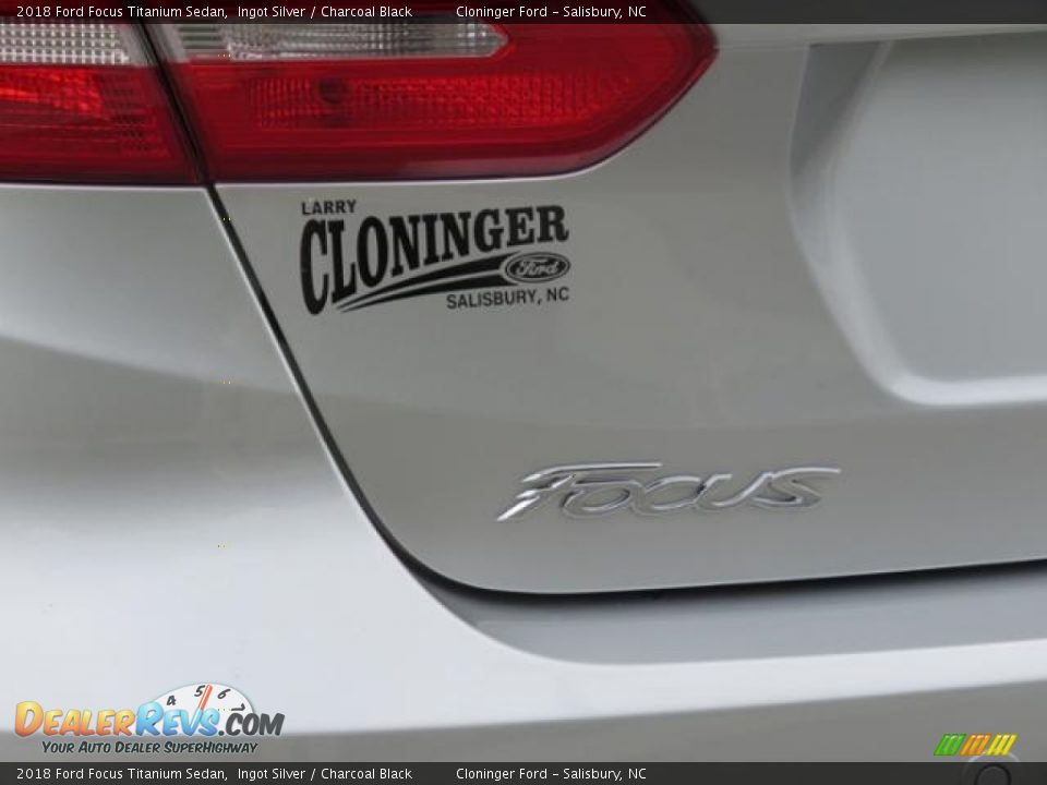 2018 Ford Focus Titanium Sedan Ingot Silver / Charcoal Black Photo #26