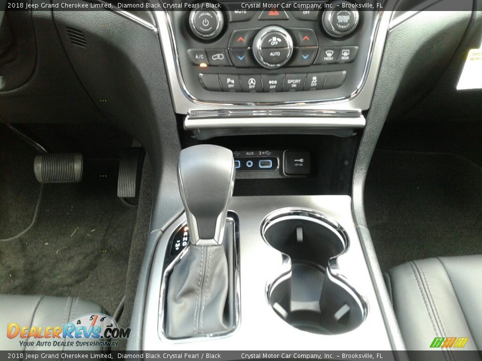 2018 Jeep Grand Cherokee Limited Diamond Black Crystal Pearl / Black Photo #16