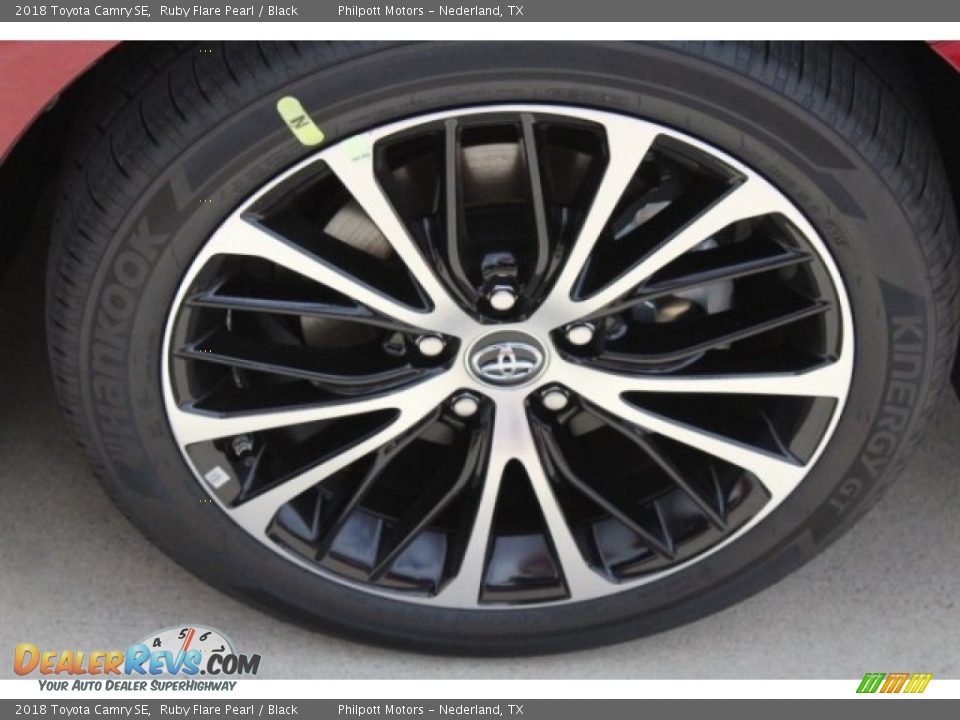 2018 Toyota Camry SE Ruby Flare Pearl / Black Photo #10