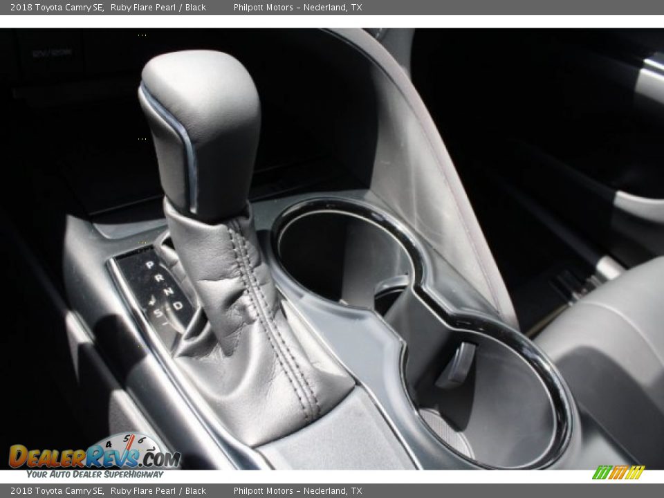 2018 Toyota Camry SE Ruby Flare Pearl / Black Photo #18