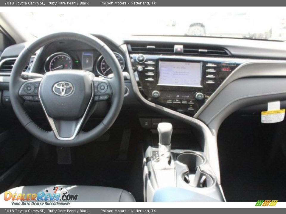 2018 Toyota Camry SE Ruby Flare Pearl / Black Photo #26