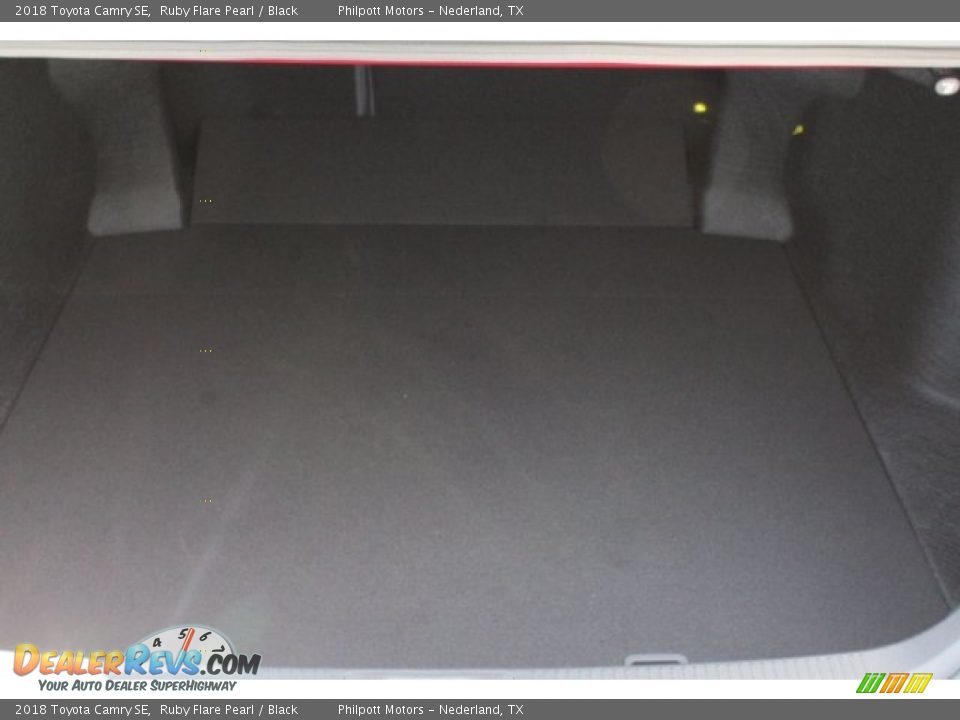 2018 Toyota Camry SE Ruby Flare Pearl / Black Photo #28