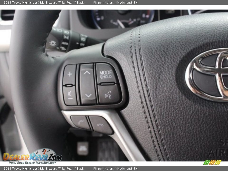 2018 Toyota Highlander XLE Blizzard White Pearl / Black Photo #21