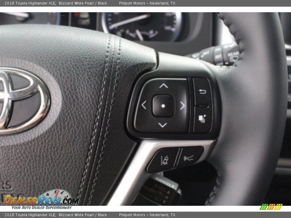 2018 Toyota Highlander XLE Blizzard White Pearl / Black Photo #22