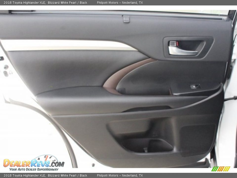 2018 Toyota Highlander XLE Blizzard White Pearl / Black Photo #25