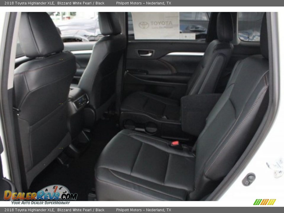 2018 Toyota Highlander XLE Blizzard White Pearl / Black Photo #26