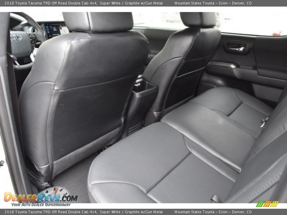 2018 Toyota Tacoma TRD Off Road Double Cab 4x4 Super White / Graphite w/Gun Metal Photo #14
