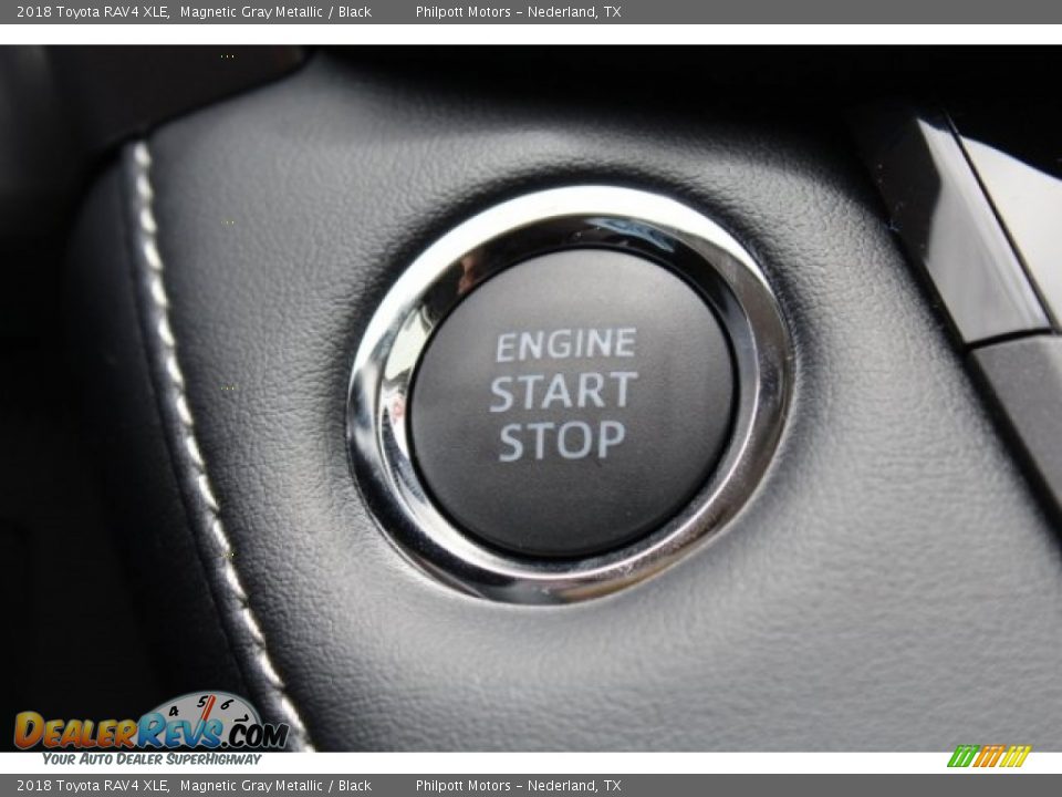 2018 Toyota RAV4 XLE Magnetic Gray Metallic / Black Photo #19