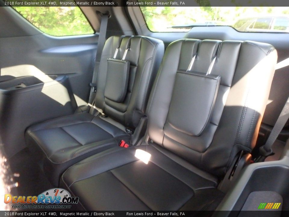2018 Ford Explorer XLT 4WD Magnetic Metallic / Ebony Black Photo #12