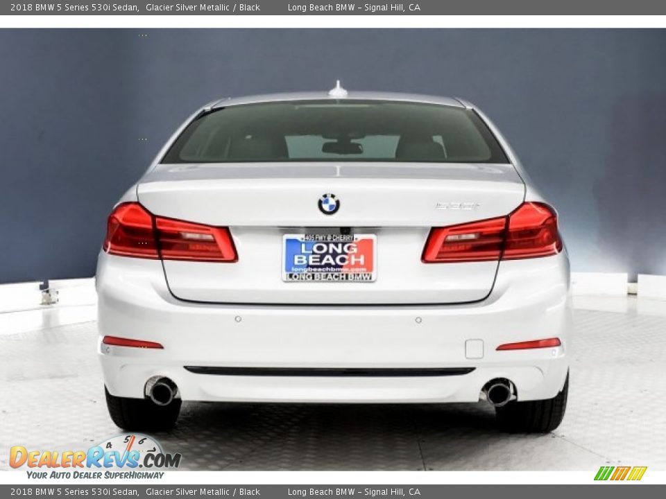 2018 BMW 5 Series 530i Sedan Glacier Silver Metallic / Black Photo #3