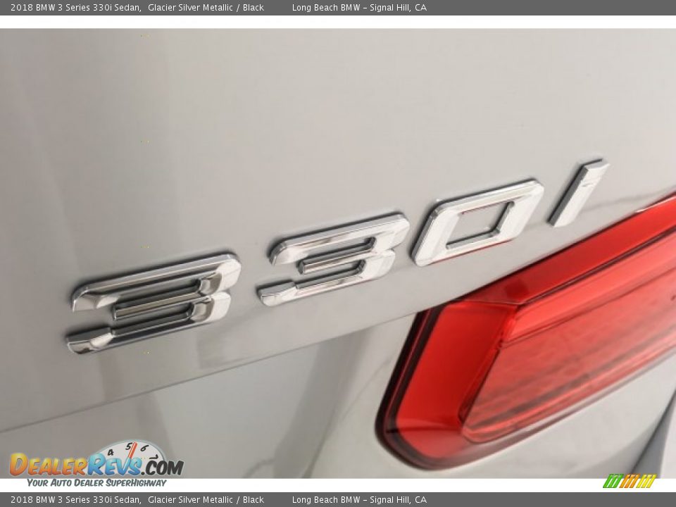 2018 BMW 3 Series 330i Sedan Glacier Silver Metallic / Black Photo #7