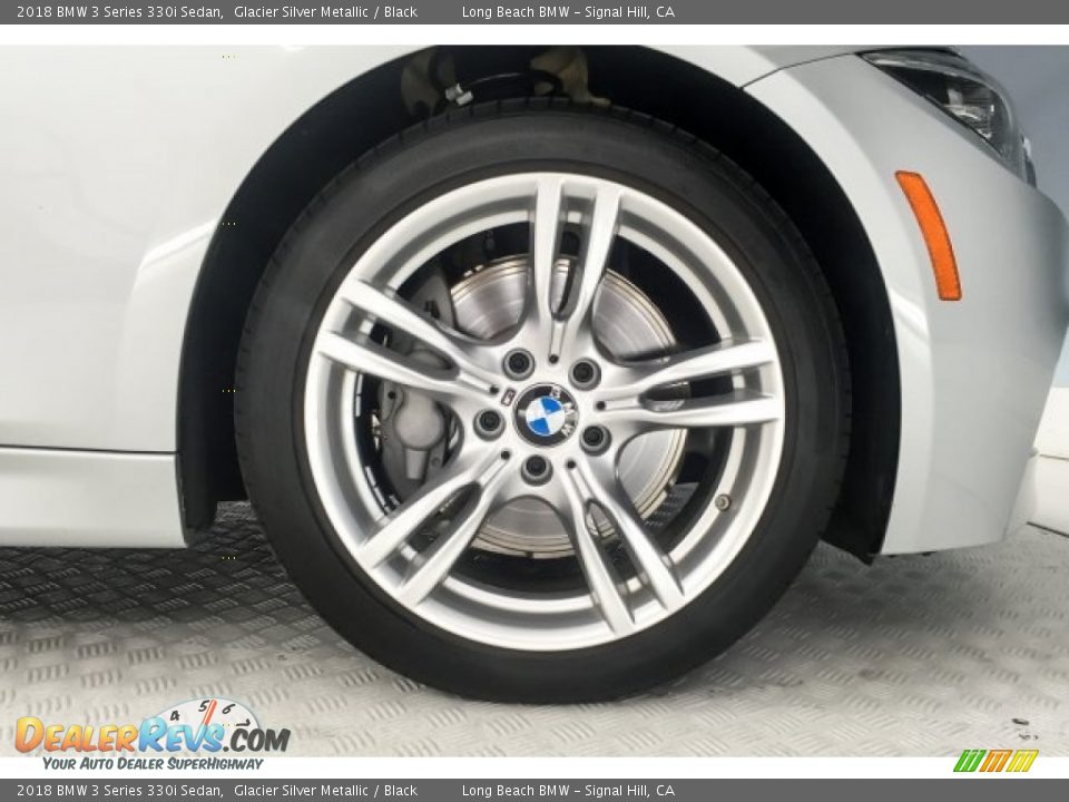 2018 BMW 3 Series 330i Sedan Glacier Silver Metallic / Black Photo #8