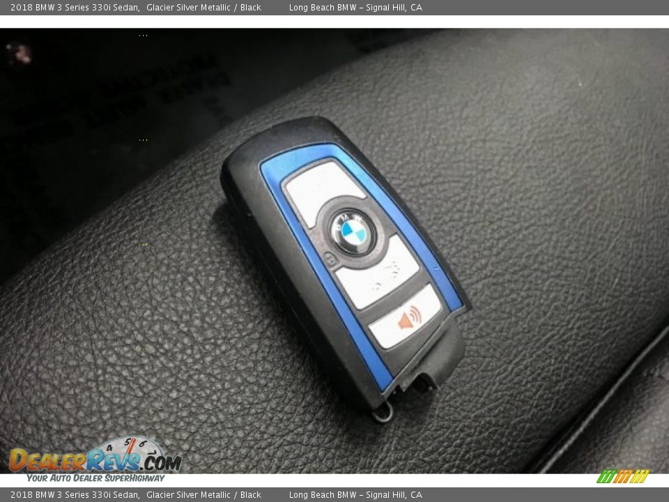 2018 BMW 3 Series 330i Sedan Glacier Silver Metallic / Black Photo #11