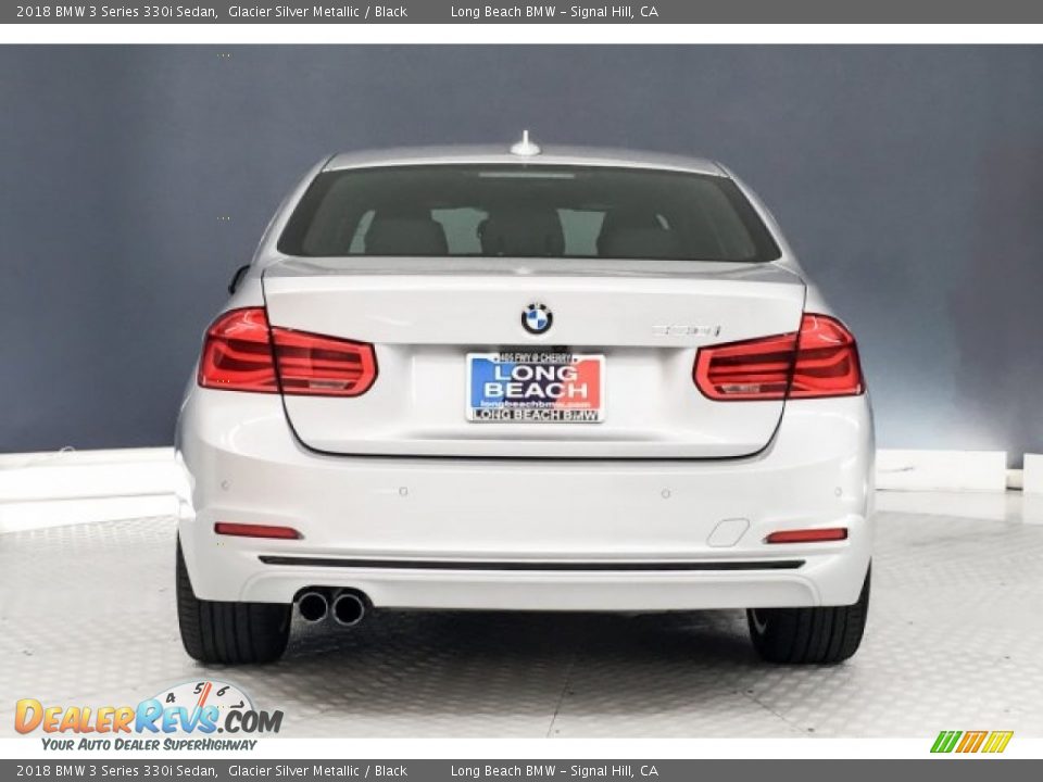 2018 BMW 3 Series 330i Sedan Glacier Silver Metallic / Black Photo #3
