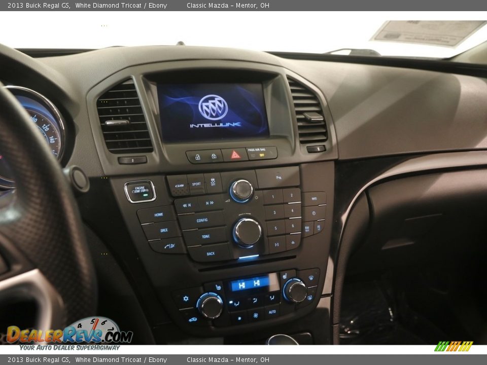 2013 Buick Regal GS White Diamond Tricoat / Ebony Photo #9
