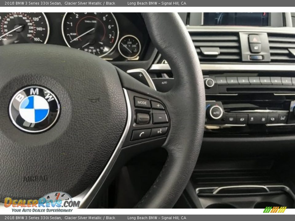 2018 BMW 3 Series 330i Sedan Glacier Silver Metallic / Black Photo #17
