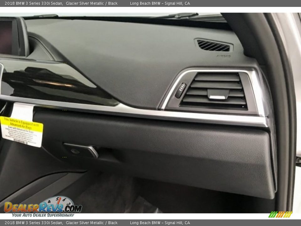 2018 BMW 3 Series 330i Sedan Glacier Silver Metallic / Black Photo #24