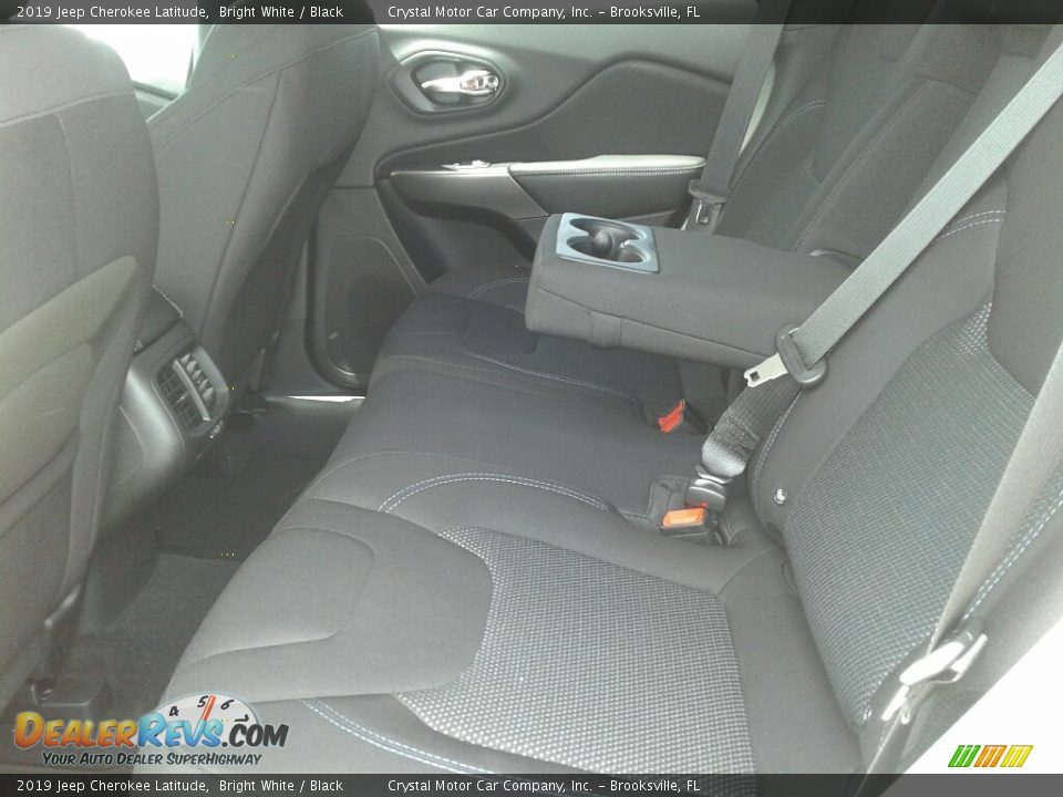 2019 Jeep Cherokee Latitude Bright White / Black Photo #10