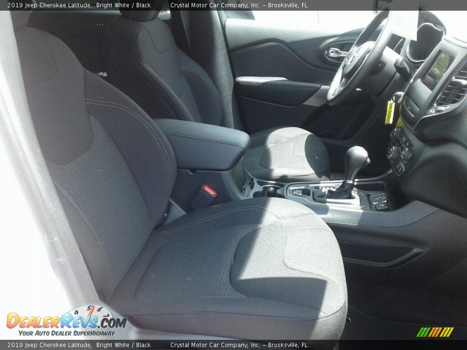 2019 Jeep Cherokee Latitude Bright White / Black Photo #12