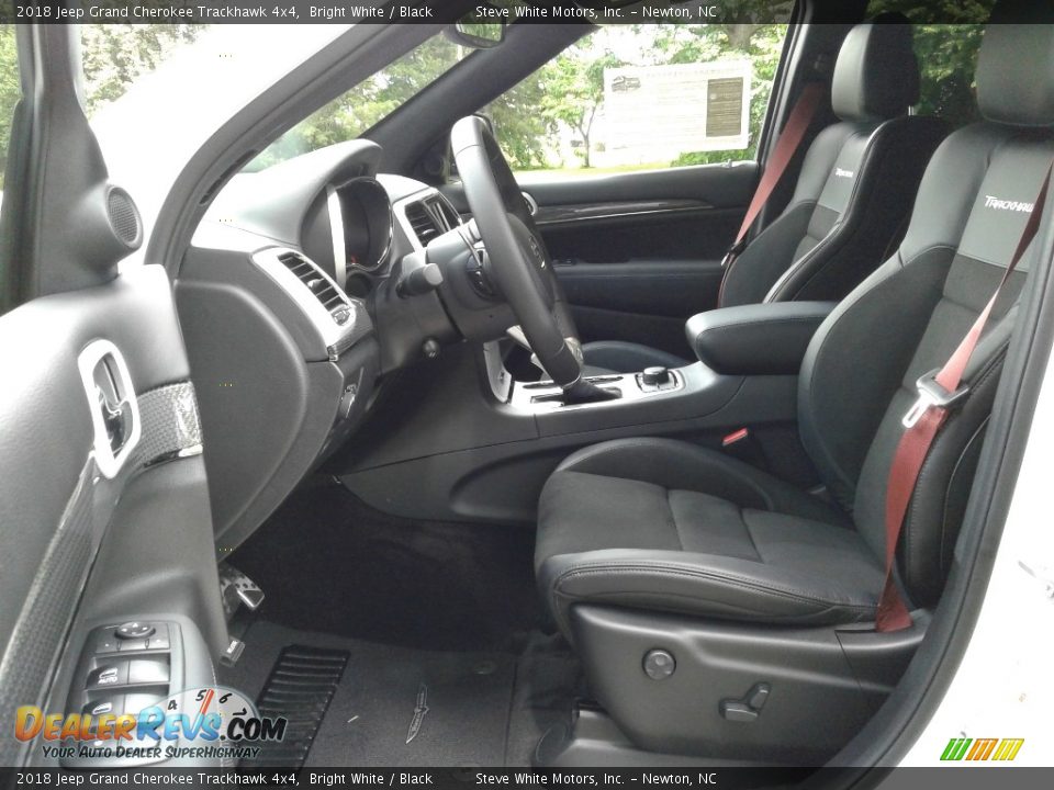 Black Interior - 2018 Jeep Grand Cherokee Trackhawk 4x4 Photo #10