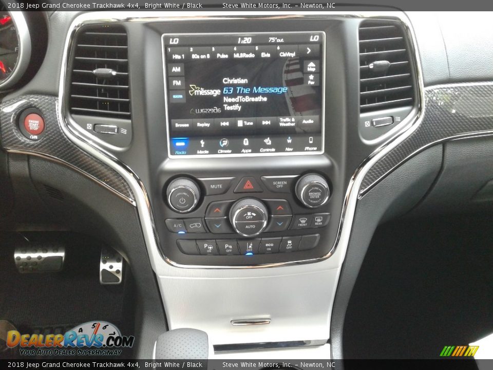 Controls of 2018 Jeep Grand Cherokee Trackhawk 4x4 Photo #22