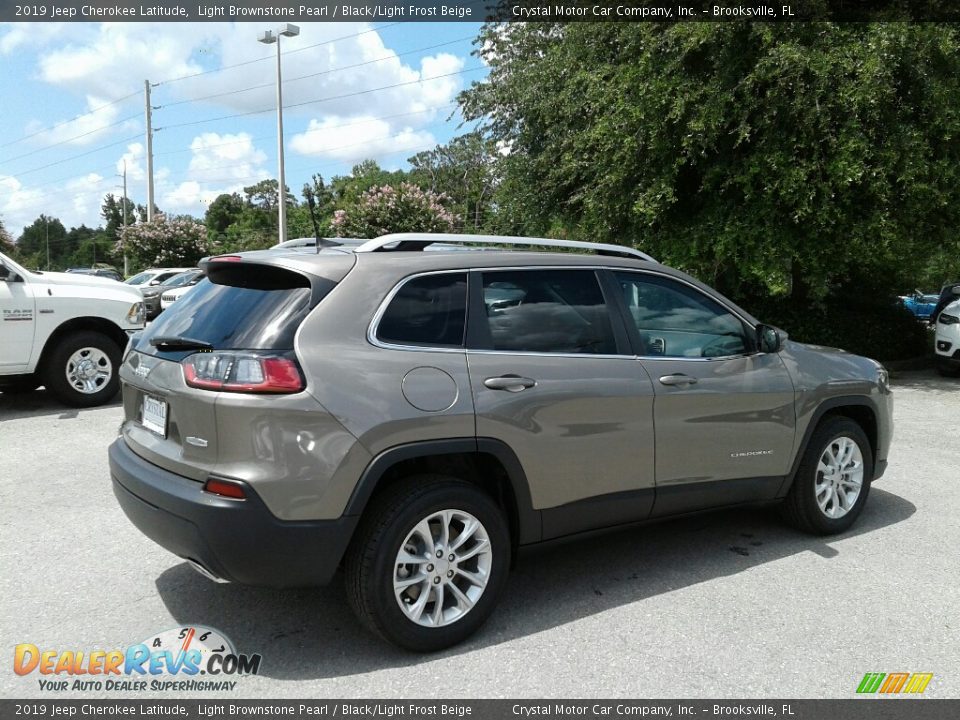 2019 Jeep Cherokee Latitude Light Brownstone Pearl / Black/Light Frost Beige Photo #5