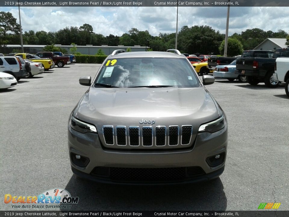 2019 Jeep Cherokee Latitude Light Brownstone Pearl / Black/Light Frost Beige Photo #8