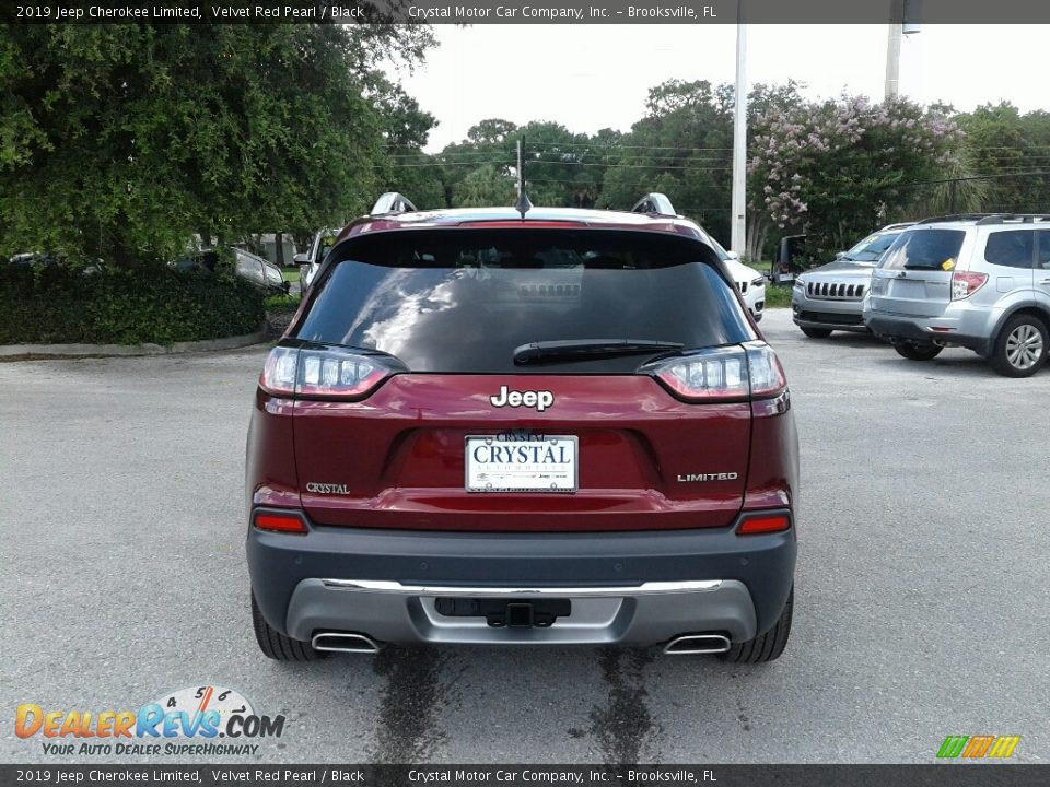 2019 Jeep Cherokee Limited Velvet Red Pearl / Black Photo #4