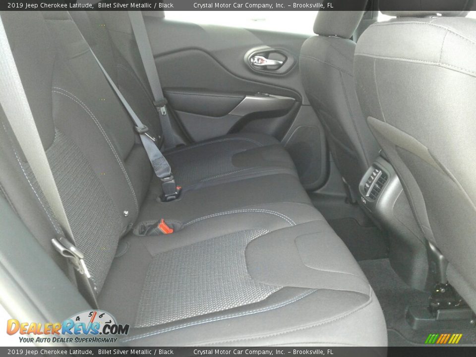 2019 Jeep Cherokee Latitude Billet Silver Metallic / Black Photo #10