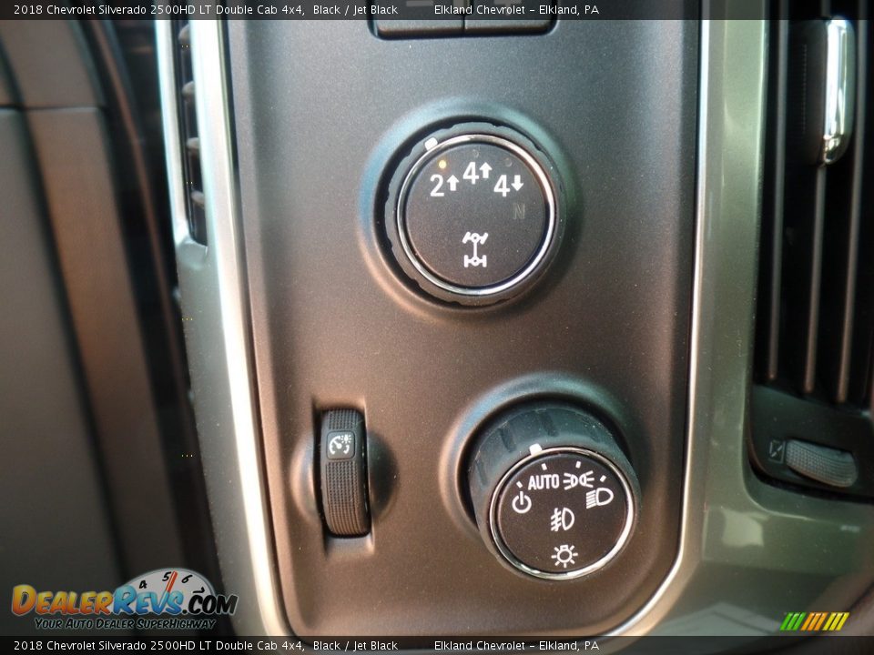 2018 Chevrolet Silverado 2500HD LT Double Cab 4x4 Black / Jet Black Photo #27