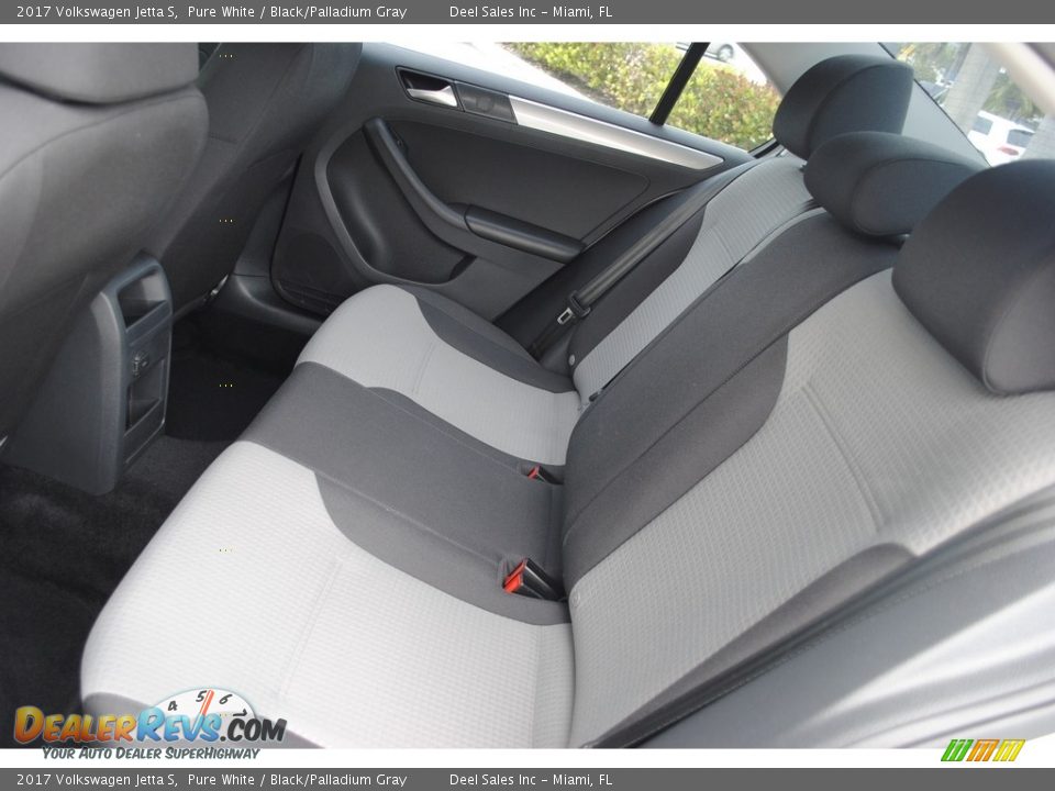 2017 Volkswagen Jetta S Pure White / Black/Palladium Gray Photo #12
