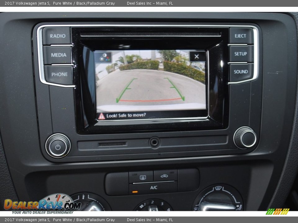 2017 Volkswagen Jetta S Pure White / Black/Palladium Gray Photo #17