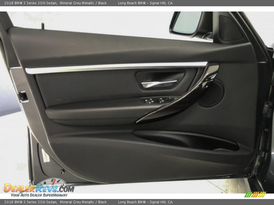 2018 BMW 3 Series 330i Sedan Mineral Grey Metallic / Black Photo #23